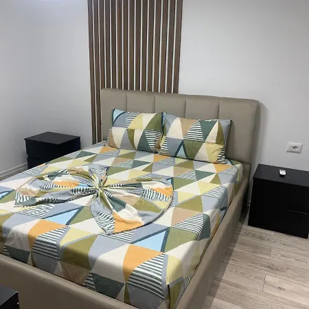 Henri Apartament